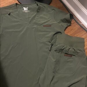 Monarch Olive Green Scrub Set